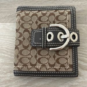 Coach canvas had fold wallet brown with coin pouch